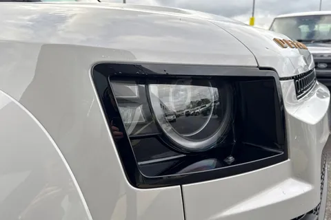  Land Rover Defender 110 4.4 P635 V8 MHEV OCTA Auto 4WD Euro 6 (s/s) 5dr Thumbnail #27