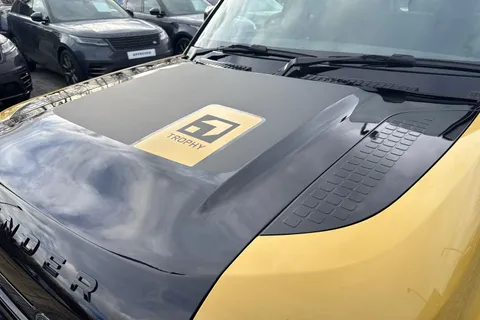  Land Rover Defender 110 3.0 D350 MHEV Trophy Edition Deep Sandglow Auto 4WD Euro 6 (s/s) 5dr Thumbnail #27