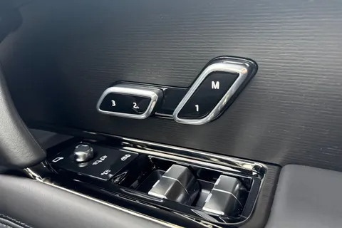  Land Rover Range Rover Sport 3.0 D300 MHEV Dynamic SE Auto 4WD Euro 6 (s/s) 5dr Thumbnail #32