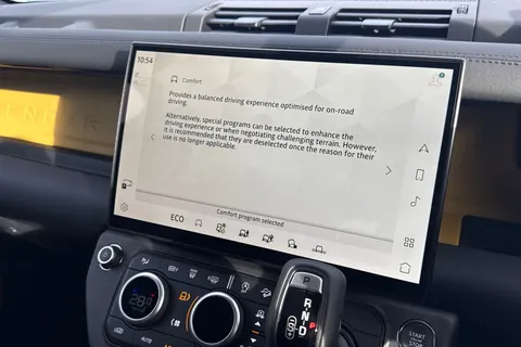  Land Rover Defender 110 3.0 D350 MHEV Trophy Edition Deep Sandglow Auto 4WD Euro 6 (s/s) 5dr Thumbnail #36