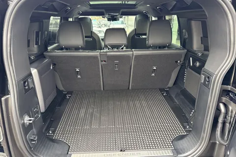  Land Rover Defender 110 4.4 P635 V8 MHEV OCTA Auto 4WD Euro 6 (s/s) 5dr Thumbnail #38