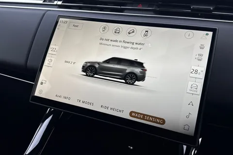  Land Rover Range Rover Sport 3.0 D300 MHEV Dynamic SE Auto 4WD Euro 6 (s/s) 5dr Thumbnail #39