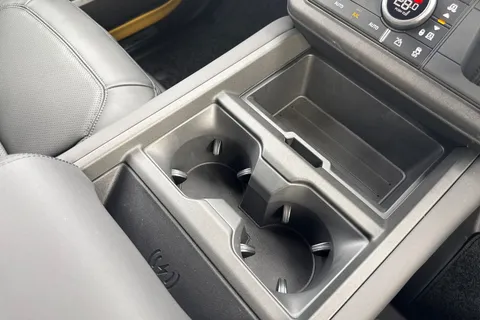  Land Rover Defender 110 3.0 D350 MHEV Trophy Edition Deep Sandglow Auto 4WD Euro 6 (s/s) 5dr Thumbnail #42