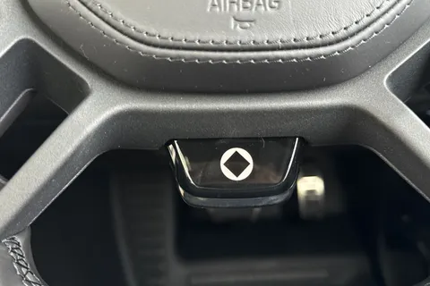  Land Rover Defender 110 4.4P V8 MHEV OCTA Auto 4WD Euro 6 (s/s) 5dr Thumbnail #49