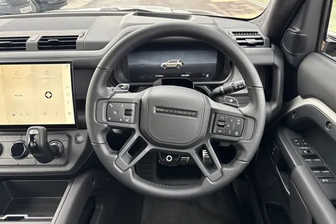  Land Rover Defender 110 4.4 P635 V8 MHEV OCTA Auto 4WD Euro 6 (s/s) 5dr Thumbnail #46