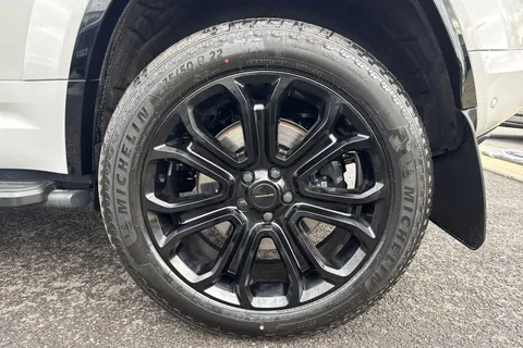  Land Rover Defender 110 4.4 P635 V8 MHEV OCTA Auto 4WD Euro 6 (s/s) 5dr Thumbnail #47