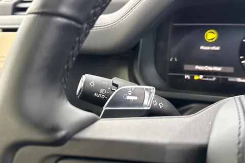  Land Rover Defender 110 4.4P V8 MHEV OCTA Auto 4WD Euro 6 (s/s) 5dr Thumbnail #51