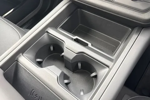  Land Rover Defender 110 4.4 P635 V8 MHEV OCTA Auto 4WD Euro 6 (s/s) 5dr Thumbnail #49