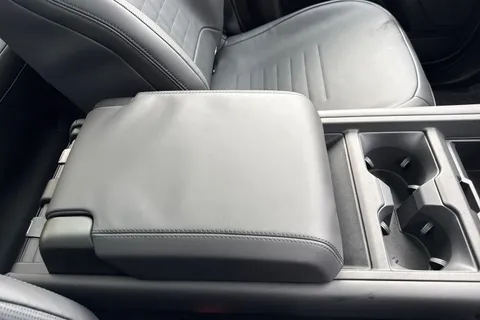  Land Rover Defender 110 4.4P V8 MHEV OCTA Auto 4WD Euro 6 (s/s) 5dr Thumbnail #57