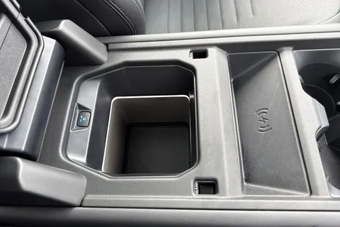  Land Rover Defender 110 4.4P V8 MHEV OCTA Auto 4WD Euro 6 (s/s) 5dr Thumbnail #58