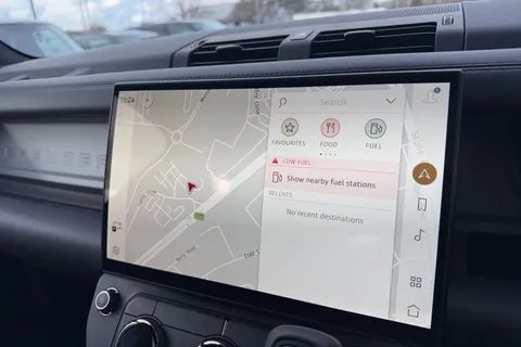  Land Rover Defender 110 4.4 P635 V8 MHEV OCTA Auto 4WD Euro 6 (s/s) 5dr Thumbnail #56