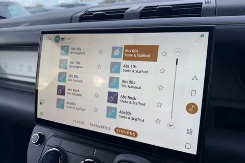  Land Rover Defender 110 4.4 P635 V8 MHEV OCTA Auto 4WD Euro 6 (s/s) 5dr Thumbnail #58