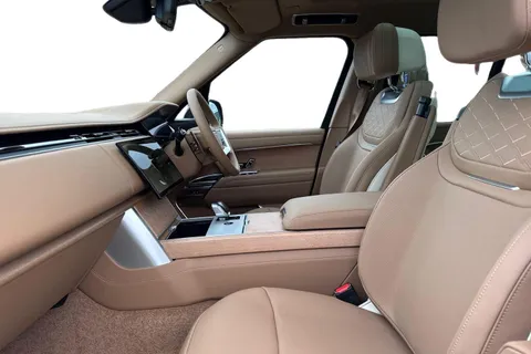  Land Rover Range Rover 4.4 P615 V8 SV Auto 4WD Euro 6 (s/s) 5dr Thumbnail #4