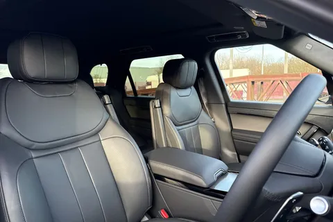  Land Rover Range Rover Sport 3.0 P460e 38.2kWh Dynamic SE Auto 4WD Euro 6 (s/s) 5dr Thumbnail #11