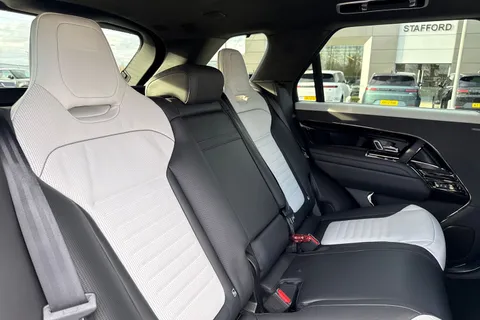  Land Rover Range Rover Sport 4.4P V8 MHEV SV Auto 4WD Euro 6 (s/s) 5dr Thumbnail #13