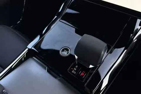  Land Rover Range Rover Sport 3.0 P460e 38.2kWh Dynamic SE Auto 4WD Euro 6 (s/s) 5dr Thumbnail #17