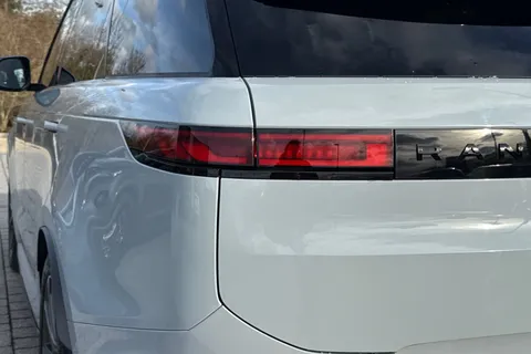  Land Rover Range Rover Sport 4.4P V8 MHEV SV Auto 4WD Euro 6 (s/s) 5dr Thumbnail #22