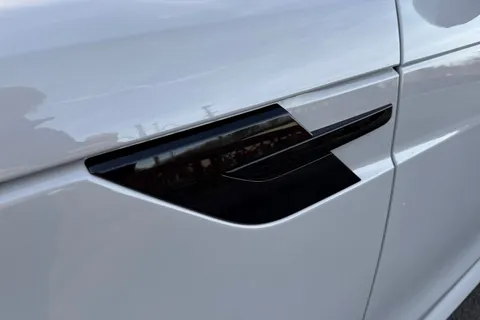  Land Rover Range Rover Sport 3.0 P460e 38.2kWh Dynamic SE Auto 4WD Euro 6 (s/s) 5dr Thumbnail #24