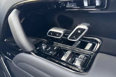  Land Rover Range Rover Sport 4.4P V8 MHEV SV Auto 4WD Euro 6 (s/s) 5dr Thumbnail #29