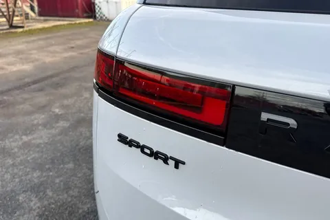  Land Rover Range Rover Sport 3.0 P460e 38.2kWh Dynamic SE Auto 4WD Euro 6 (s/s) 5dr Thumbnail #33