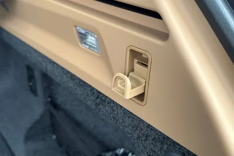  Land Rover Range Rover 4.4 P615 V8 SV Auto 4WD Euro 6 (s/s) 5dr Thumbnail #35