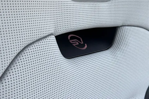  Land Rover Range Rover Sport 4.4P V8 MHEV SV Auto 4WD Euro 6 (s/s) 5dr Thumbnail #43