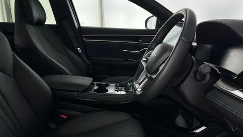 13 of 16 for BYD Seal U 1.5 DM-i 26.6kWh Comfort CVT Auto Euro 6 (s/s) 5dr