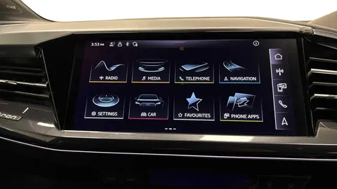 YY72BUV Audi Q4 e-tron Q4  Edition 1 40 e-tron  150,00 kW Thumbnail #9