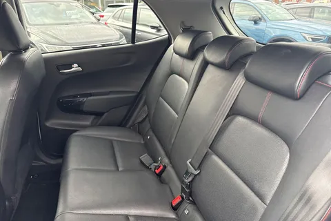 DP67BWM Kia Picanto 1.0 GT-Line Euro 6 5dr Thumbnail #15