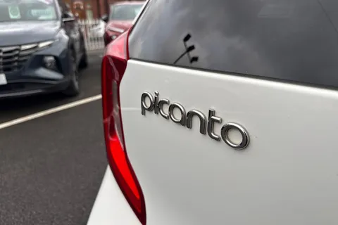 DP67BWM Kia Picanto 1.0 GT-Line Euro 6 5dr Thumbnail #27