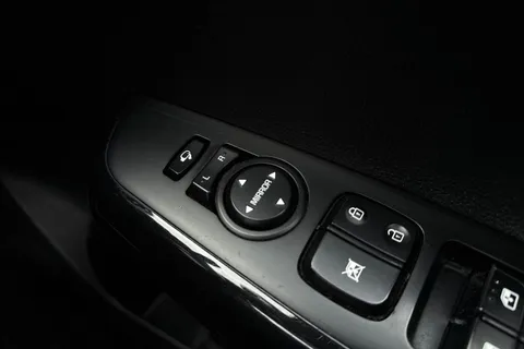 DP67BWM Kia Picanto 1.0 GT-Line Euro 6 5dr Thumbnail #41