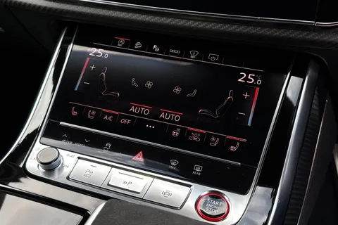 22 of 66 for Audi RS Q8 SUV performance Carbon Vorsprung 640 PS tiptronic