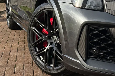 26 of 66 for Audi RS Q8 SUV performance Carbon Vorsprung 640 PS tiptronic