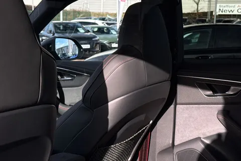 29 of 66 for Audi RS Q8 SUV performance Carbon Vorsprung 640 PS tiptronic