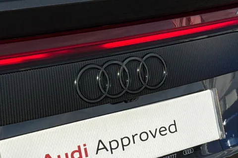 48 of 66 for Audi RS Q8 SUV performance Carbon Vorsprung 640 PS tiptronic