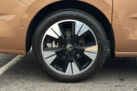 BV75ODB Volkswagen California 2.0 TDI Ocean 5dr DSG-Towpack Thumbnail #11