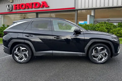 EA72LGC Hyundai Tucson 1.6 TGDi Plug-in Hybrid Ultimate 5dr 4WD Auto Thumbnail #4