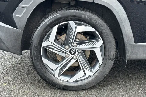 EA72LGC Hyundai Tucson 1.6 TGDi Plug-in Hybrid Ultimate 5dr 4WD Auto Thumbnail #14