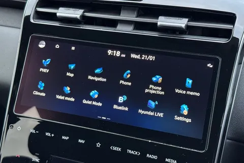 EA72LGC Hyundai Tucson 1.6 TGDi Plug-in Hybrid Ultimate 5dr 4WD Auto Thumbnail #21