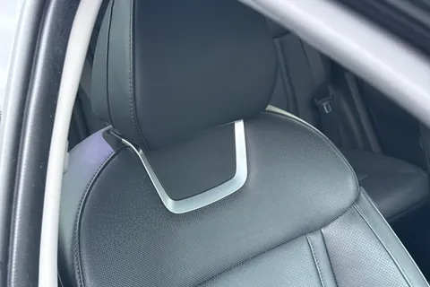 EA72LGC Hyundai Tucson 1.6 TGDi Plug-in Hybrid Ultimate 5dr 4WD Auto Thumbnail #33