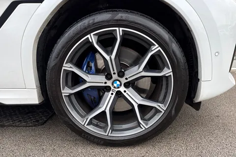 DN69UUJ BMW X6 3.0 40i M Sport Auto xDrive Euro 6 (s/s) 5dr Thumbnail #11