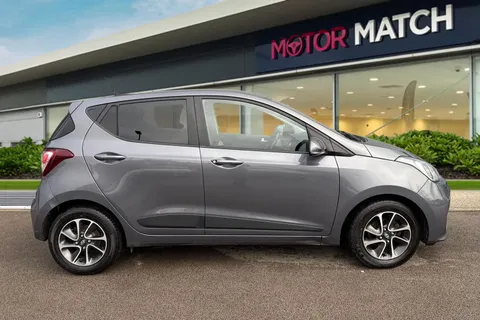 3 of 61 for Hyundai I10 1.0 Premium Euro 6 5dr