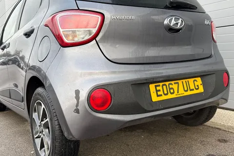 8 of 61 for Hyundai I10 1.0 Premium Euro 6 5dr