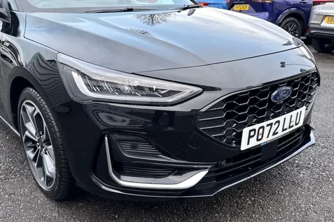 9 of 58 for Ford Focus 1.0T EcoBoost MHEV ST-Line Vignale Euro 6 (s/s) 5dr