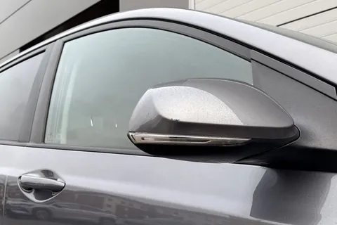 30 of 61 for Hyundai I10 1.0 Premium Euro 6 5dr