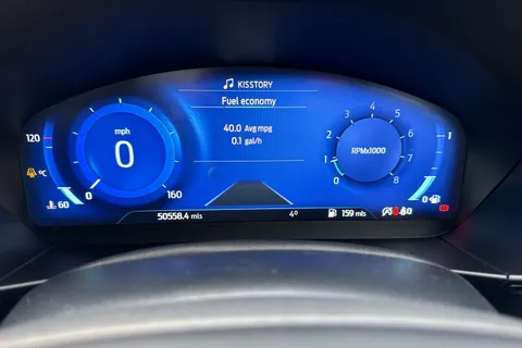 42 of 58 for Ford Focus 1.0T EcoBoost MHEV ST-Line Vignale Euro 6 (s/s) 5dr