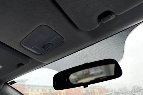 47 of 61 for Hyundai I10 1.0 Premium Euro 6 5dr