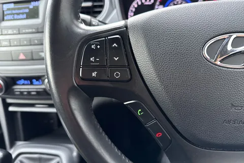 49 of 61 for Hyundai I10 1.0 Premium Euro 6 5dr