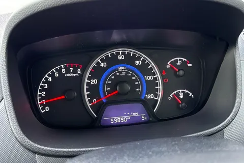 53 of 61 for Hyundai I10 1.0 Premium Euro 6 5dr