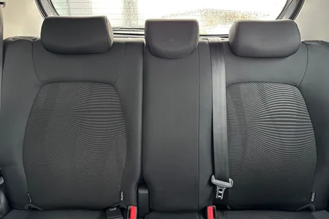 55 of 61 for Hyundai I10 1.0 Premium Euro 6 5dr